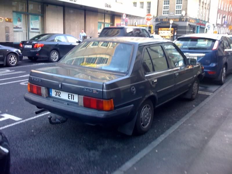 volvo3403.jpg