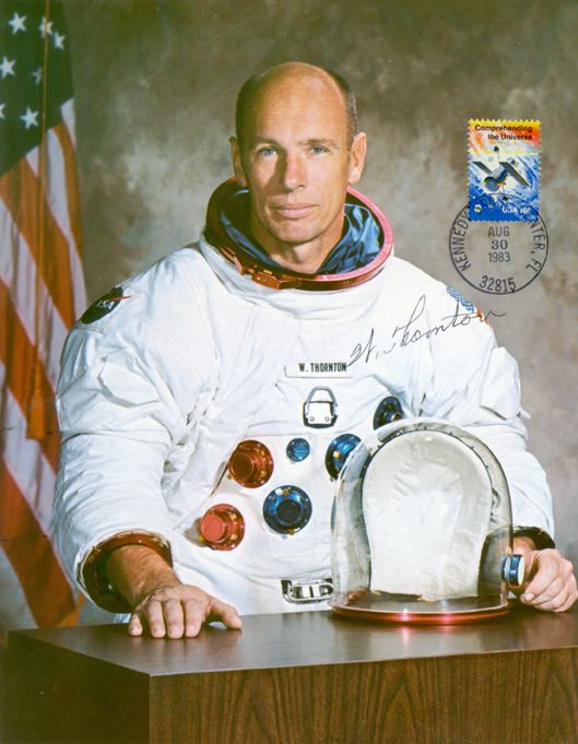  photo AstronautWilliamThornton.jpg