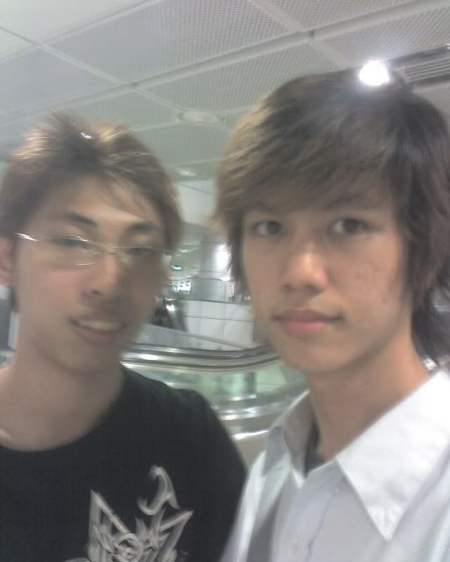 Hang Out in Dhoby gaut