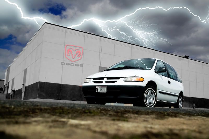 IMAGE: http://i114.photobucket.com/albums/n259/toolbox007/Caravan/032W0946-Edit-2.jpg