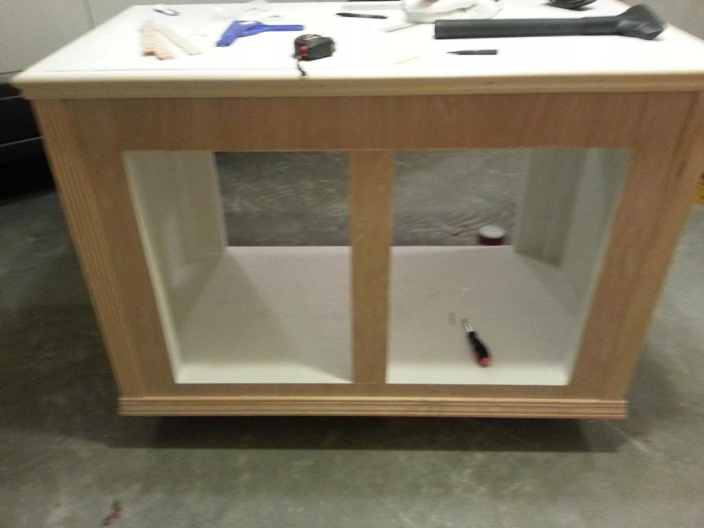 DIY 120 Gallon Aquarium Stand with removable center brace Reef