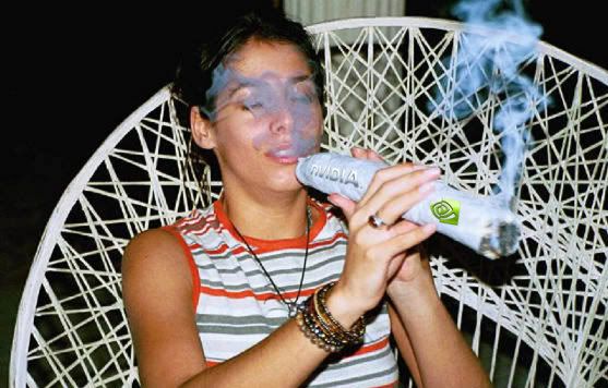 http://i114.photobucket.com/albums/n273/Wirmish/nVidia-Fume.jpg