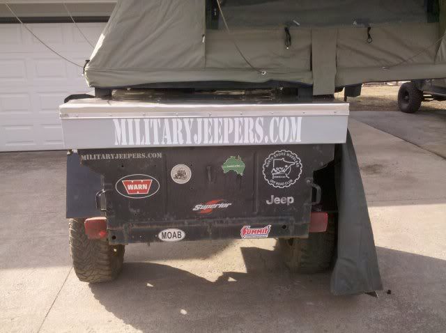 trailerCJ003.jpg