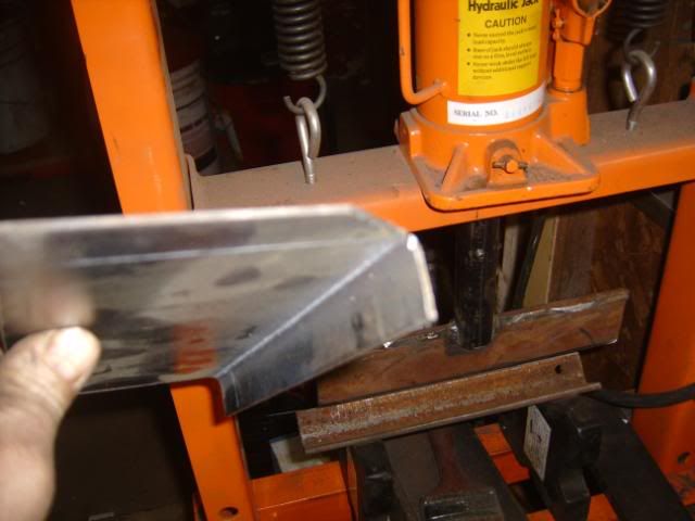 Centerconsolebuild003.jpg