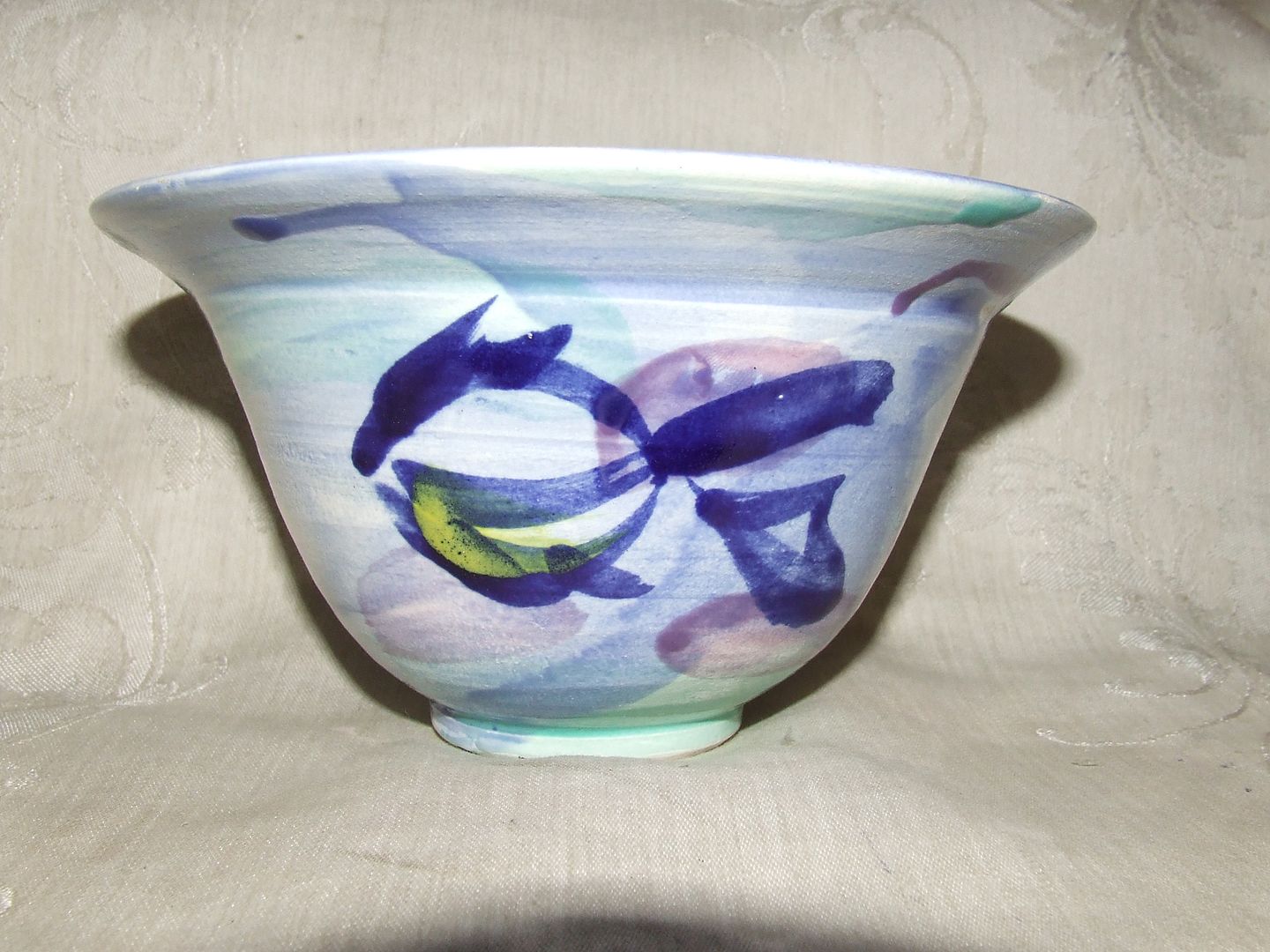 Island Pottery Helle Pukk BERMUDA 2 Fishes Pottery BOWL Hand Thrown