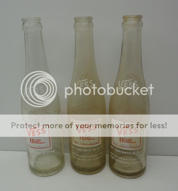 Lot of 3 Vintage Vess Billion Bubble Beverages Glass Bottle 10 oz ACL